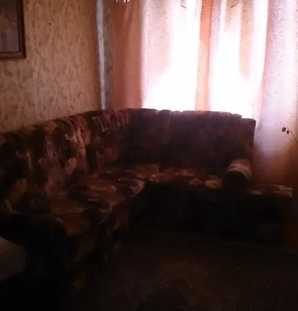 Проживание в семье Room In Apartment *