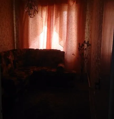 Проживание в семье Room In Apartment *